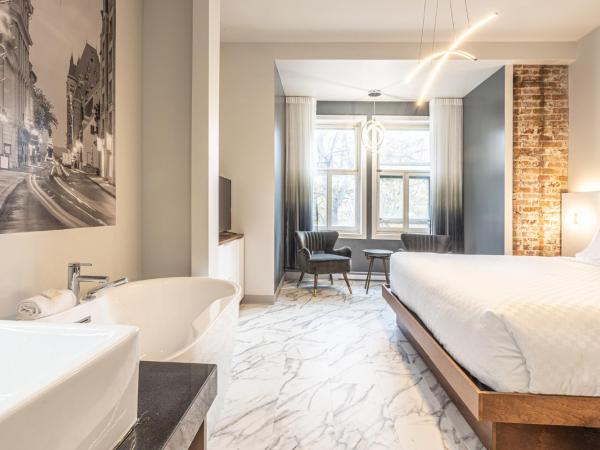 Hôtel Manoir Vieux-Québec : photo 2 de la chambre chambre lit king-size supérieure