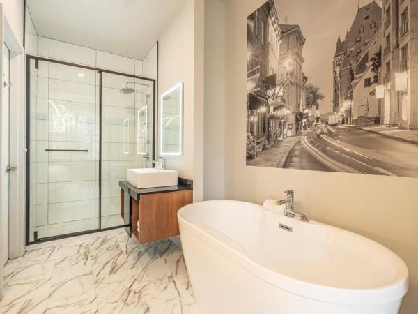 Hôtel Manoir Vieux-Québec : photo 4 de la chambre chambre lit king-size supérieure