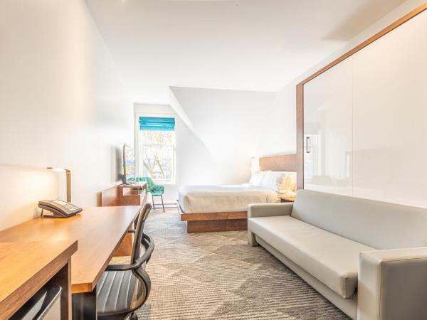 Hôtel Manoir Vieux-Québec : photo 1 de la chambre chambre quadruple confort