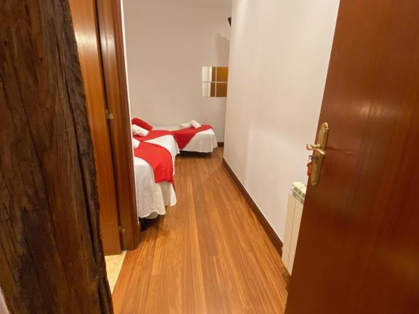 Pensión Koxka Bi : photo 6 de la chambre chambre double ou lits jumeaux