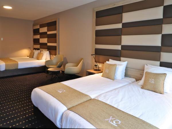 XO Hotels Blue Square : photo 2 de la chambre chambre quadruple