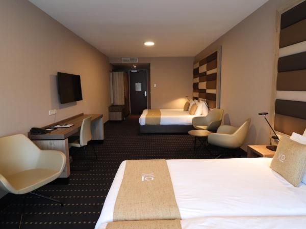XO Hotels Blue Square : photo 3 de la chambre chambre quadruple