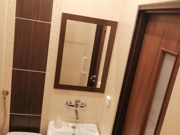 Hotel Kolorowa : photo 4 de la chambre chambre deluxe double ou lits jumeaux