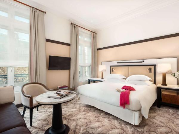 Hyatt Paris Madeleine : photo 3 de la chambre chambre lit king-size premium