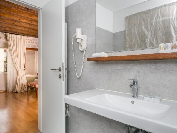 Judita Palace Heritage Hotel : photo 5 de la chambre chambre double supérieure - vue sur vieille ville