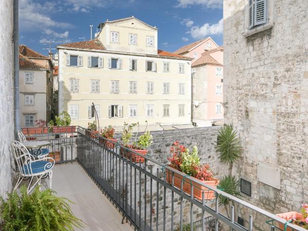 Judita Palace Heritage Hotel : photo 5 de la chambre chambre double deluxe avec balcon