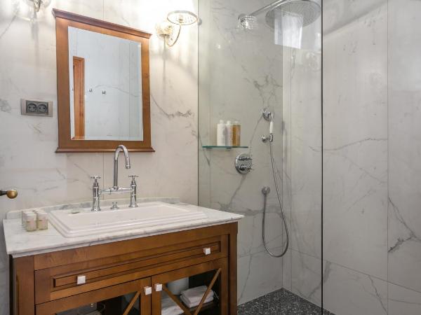 Judita Palace Heritage Hotel : photo 5 de la chambre chambre double de luxe avec vue sur la vieille ville