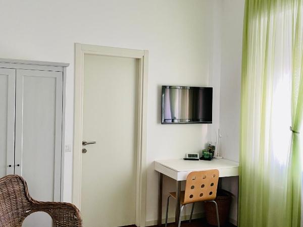 Via Padova 165 : photo 3 de la chambre chambre simple