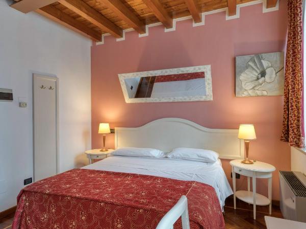 Primotel Brescia : photo 3 de la chambre chambre lit queen-size 