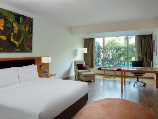 Radisson Blu Plaza Hotel Hyderabad Banjara Hills : photo 1 de la chambre chambre deluxe double ou lits jumeaux