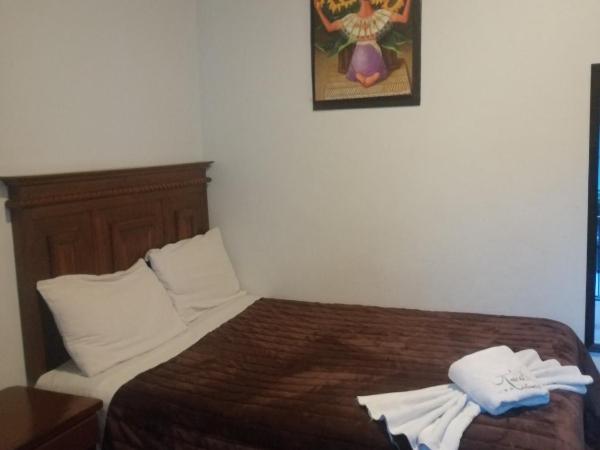 Hotel Colonial : photo 1 de la chambre chambre standard