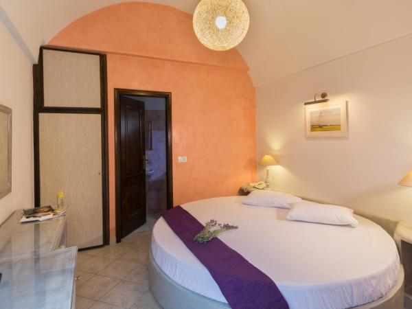 Hotel Sunrise : photo 7 de la chambre chambre double ou lits jumeaux