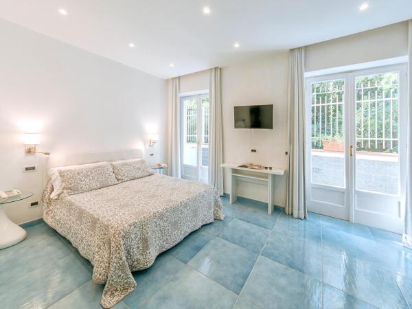 Hotel Regina Palace Terme : photo 6 de la chambre chambre double supérieure