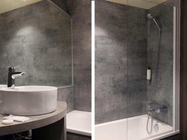 Hotel Le Dauphin : photo 1 de la chambre chambre double supérieure