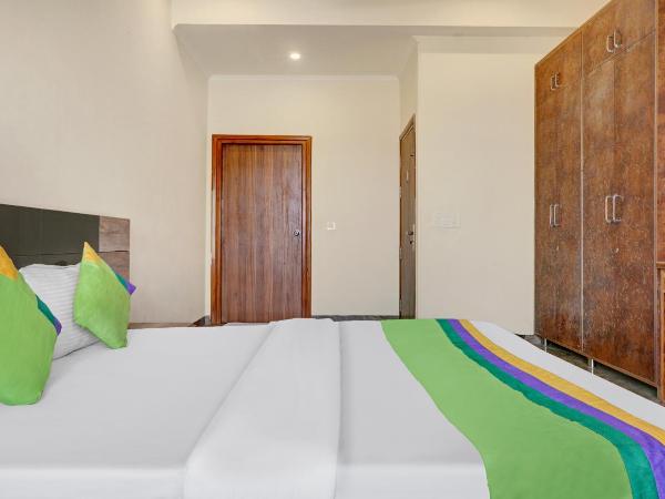 Treebo Corporate 32 : photo 10 de la chambre chambre double deluxe