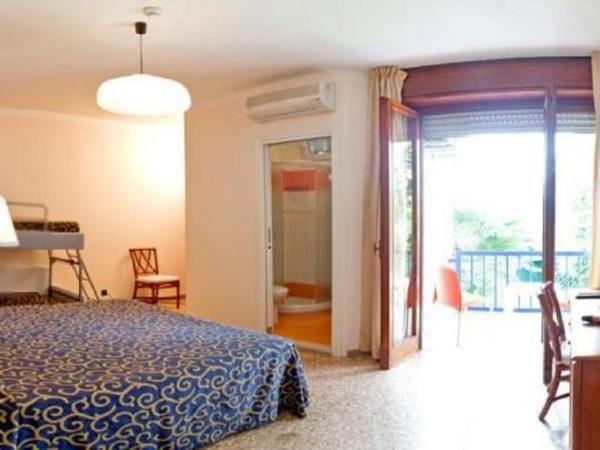 Hotel Horizonte : photo 3 de la chambre chambre familiale avec balcon