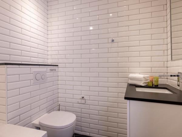Pavillon Monceau by Happyculture : photo 5 de la chambre chambre double ou lits jumeaux supérieure