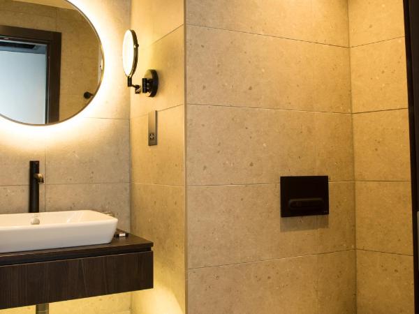 Radisson RED London Greenwich The O2 : photo 1 de la chambre chambre premium 