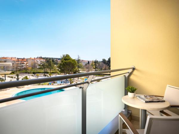 Valamar Parentino Hotel : photo 7 de la chambre junior suite for 2+2