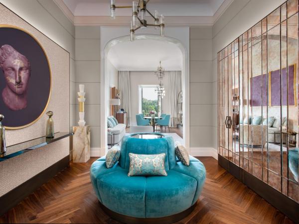 San Domenico Palace, Taormina, A Four Seasons Hotel : photo 2 de la chambre suite princesse cecilie