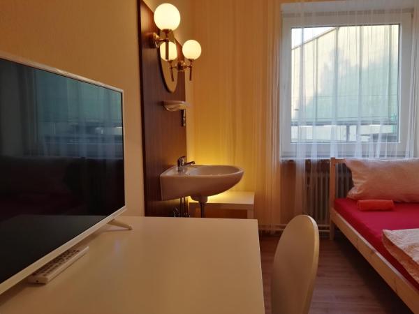 HOME at FRIENDS - City - Zu Hause bei Freunden : photo 2 de la chambre appartement standard