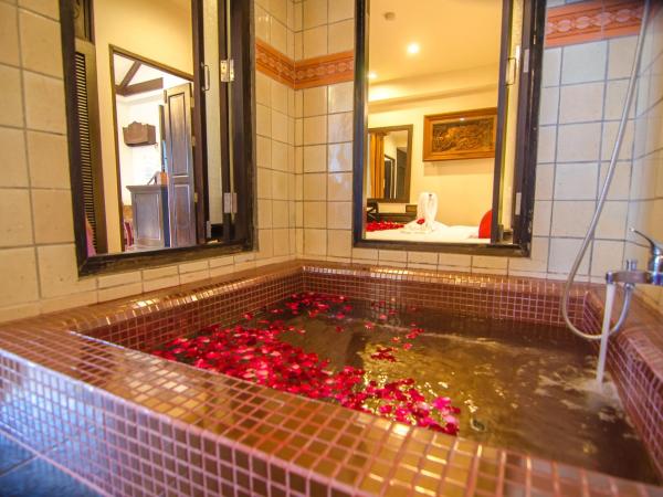 Raming Lodge Hotel : photo 8 de la chambre suite junior