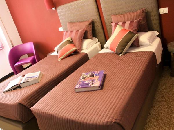 Hotel Bologna : photo 6 de la chambre chambre lits jumeaux