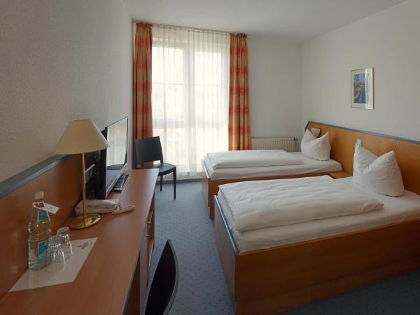 Businesshotel Berlin : photo 3 de la chambre chambre lits jumeaux standard