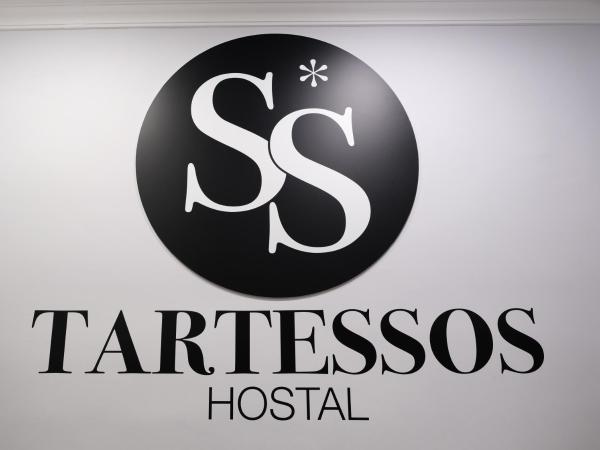 Hostal Tartessos : photo 8 de la chambre chambre triple confort avec douche