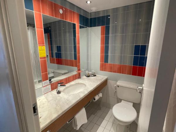 Copthorne Hotel Manchester Salford Quays : photo 2 de la chambre chambre double club