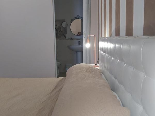 CconfortHotels R&B Dolci Notti - SELF CHECK IN : photo 10 de la chambre chambre double avec balcon
