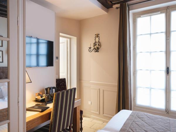 Hotel Saint-Louis Marais : photo 3 de la chambre chambre double ou lits jumeaux standard