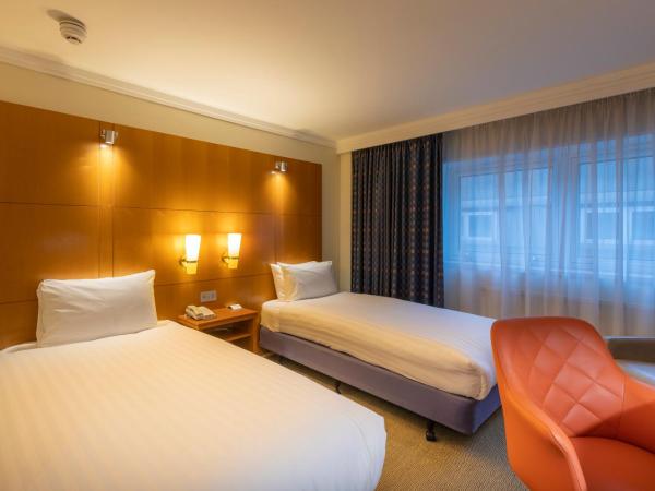 Holiday Inn London - Regent's Park, an IHG Hotel : photo 1 de la chambre chambre lits jumeaux standard