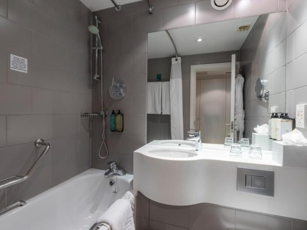 Holiday Inn London - Regent's Park, an IHG Hotel : photo 4 de la chambre chambre double premium