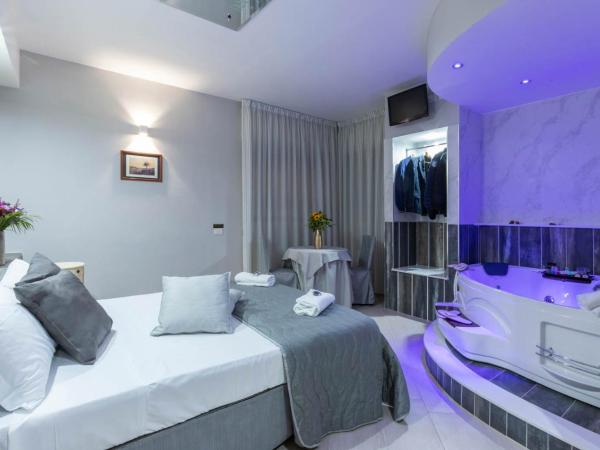 Hotel San Paolo : photo 6 de la chambre suite junior avec baignoire spa