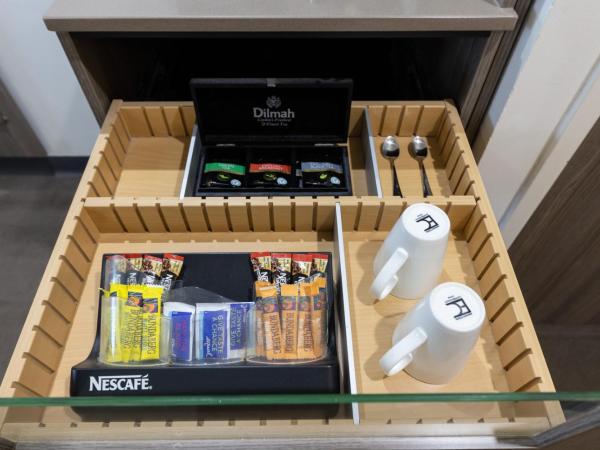 Novotel Darwin CBD : photo 6 de la chambre chambre standard avec 2 lits queen-size - vue sur port