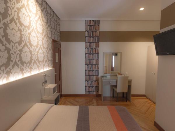 Hostal Atocha Almudena Martín : photo 2 de la chambre chambre double