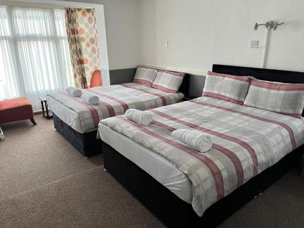 The Gurkha Hotel : photo 1 de la chambre chambre double familiale