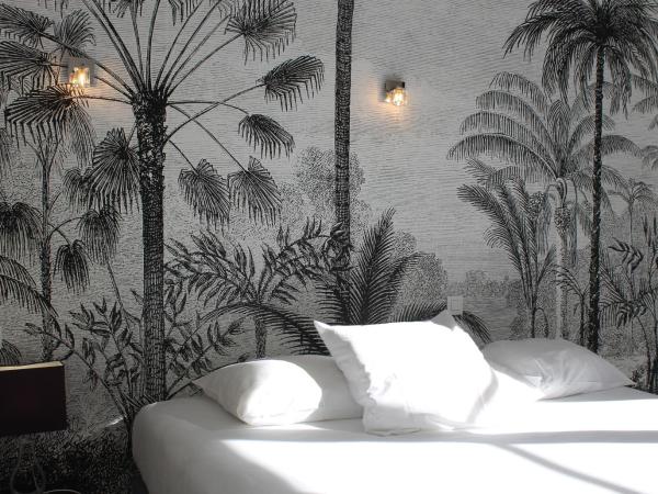 Hotel Les Palmiers : photo 1 de la chambre chambre double ou lits jumeaux classique