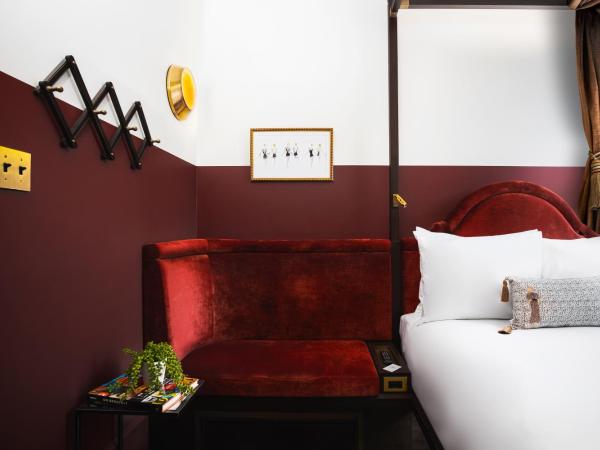 CIVILIAN Hotel : photo 5 de la chambre chambre double