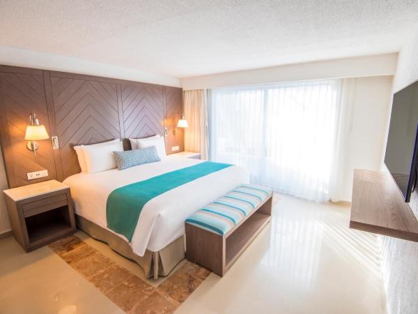 Wyndham Alltra Cancun All Inclusive Resort : photo 1 de la chambre suite principale 1 chambre lit king-size 