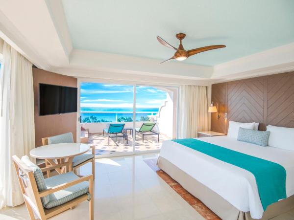 Wyndham Alltra Cancun All Inclusive Resort : photo 1 de la chambre suite principale 1 chambre lit king-size - côté océan 