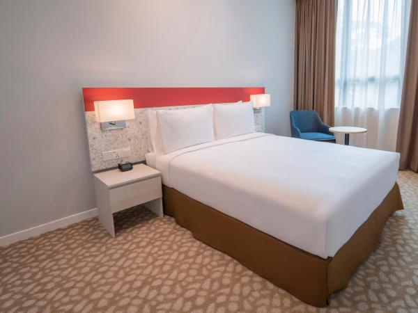 Holiday Inn Express & Suites Johor Bahru, an IHG Hotel : photo 8 de la chambre suite 1 chambre avec salon