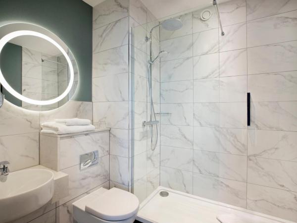 Leonardo Royal Hotel Birmingham : photo 7 de la chambre chambre lit king-size supérieure