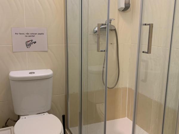 Meeting Hostel : photo 3 de la chambre dortoir mixte de 6 lits