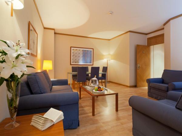 Senator Parque Central : photo 4 de la chambre suite 1 chambre