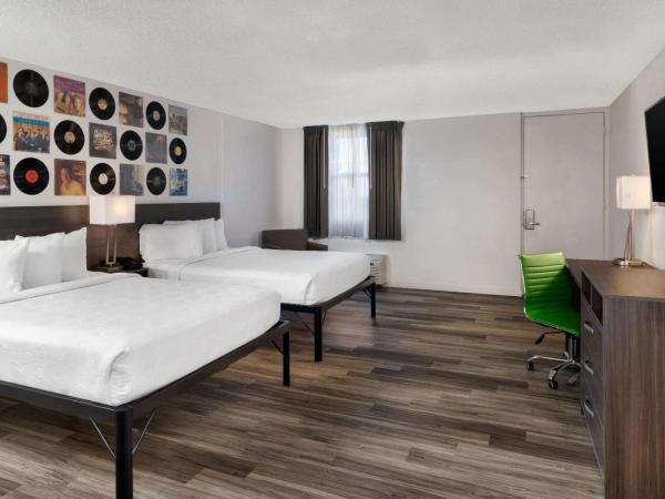 Hillside Crossing Nashville a Ramada by Wyndham : photo 4 de la chambre chambre double avec 2 lits doubles - non-fumeurs