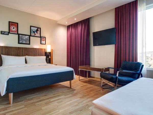 Radisson Blu Hotel Oslo Alna : photo 1 de la chambre chambre familiale premium