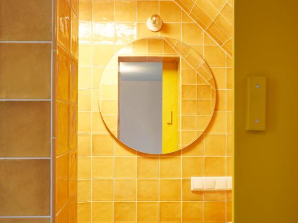 Hotel Not Hotel Rotterdam : photo 10 de la chambre chambre invisible