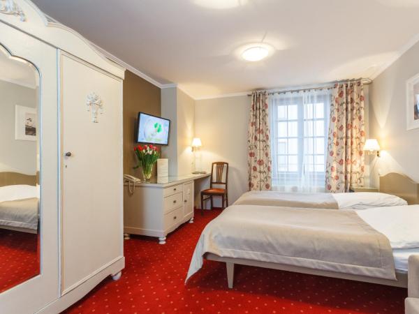 Hotel Czarna Róża : photo 10 de la chambre chambre lits jumeaux